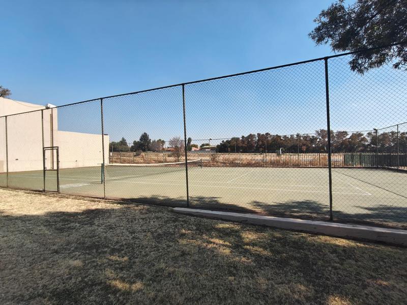 To Let 2 Bedroom Property for Rent in Vaalpark Free State